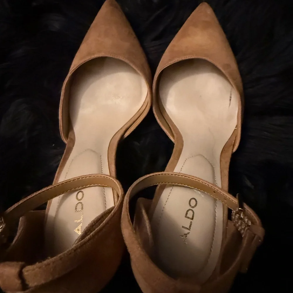 Aldo Women's Nicholes Suede Block Heel Pumps - Picture 8 of 10